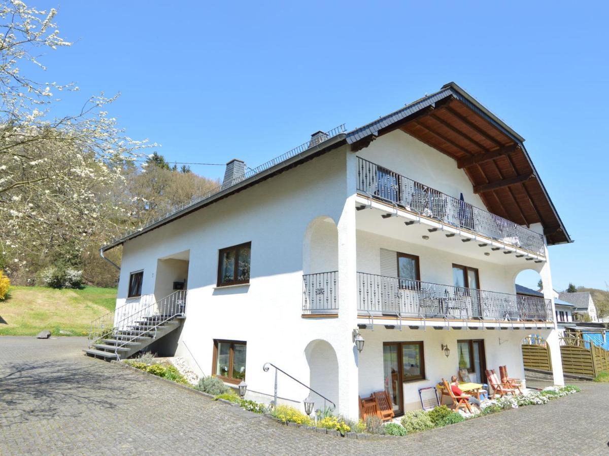 Sun Kissed Apartment In Lirstal With Garden Exterior photo