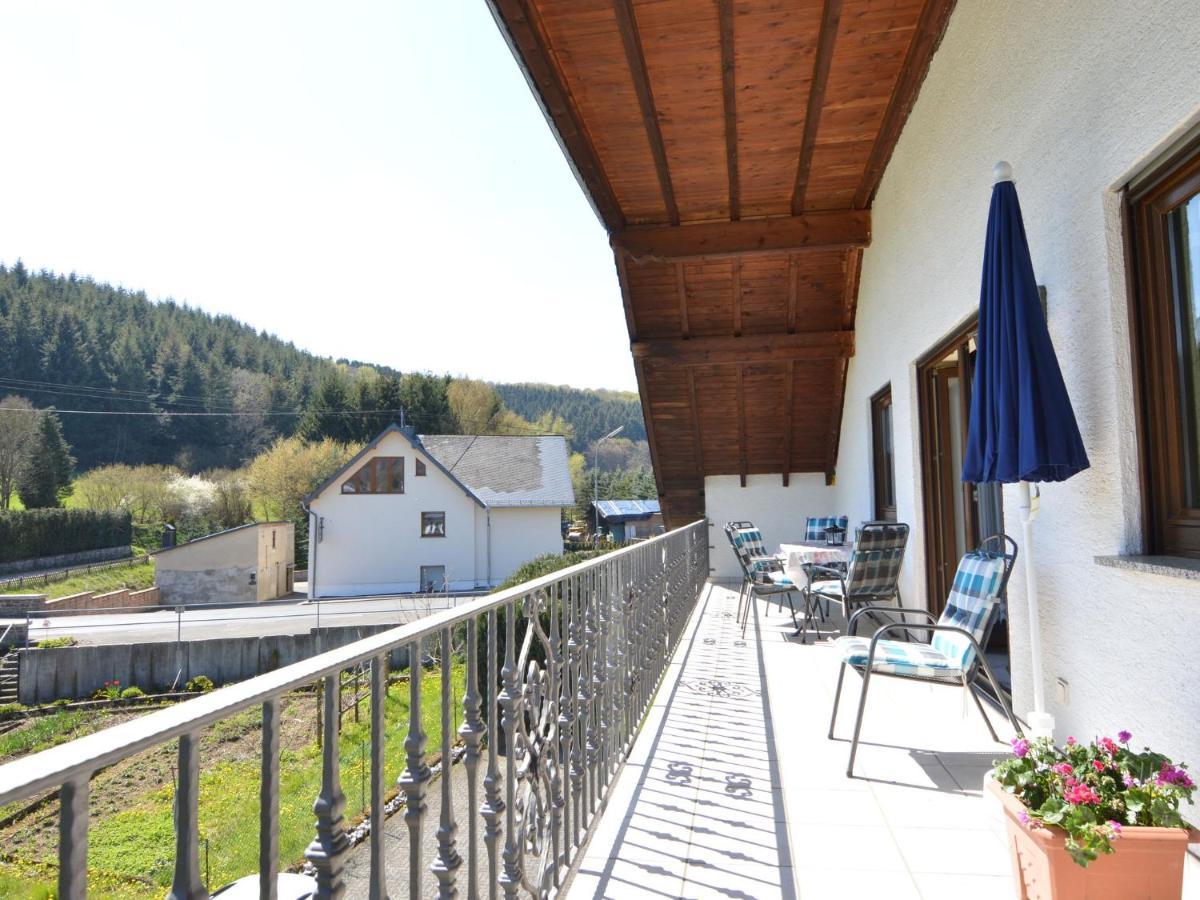 Sun Kissed Apartment In Lirstal With Garden Exterior photo