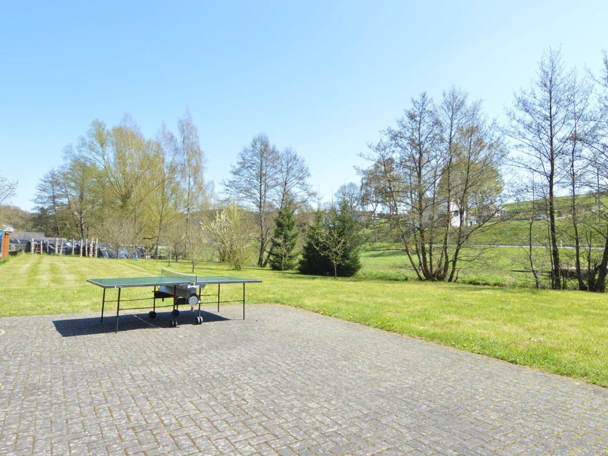 Sun Kissed Apartment In Lirstal With Garden Exterior photo
