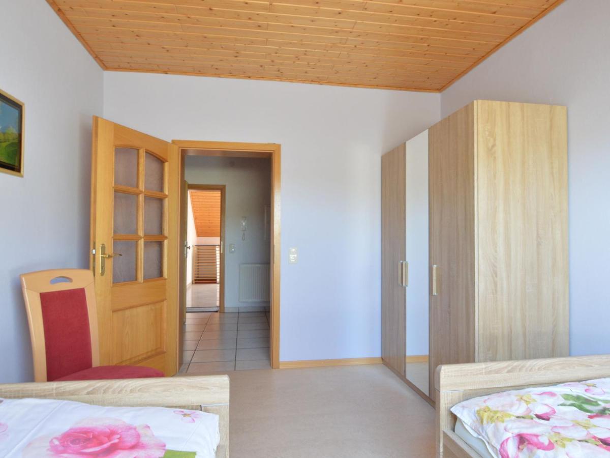 Sun Kissed Apartment In Lirstal With Garden Exterior photo